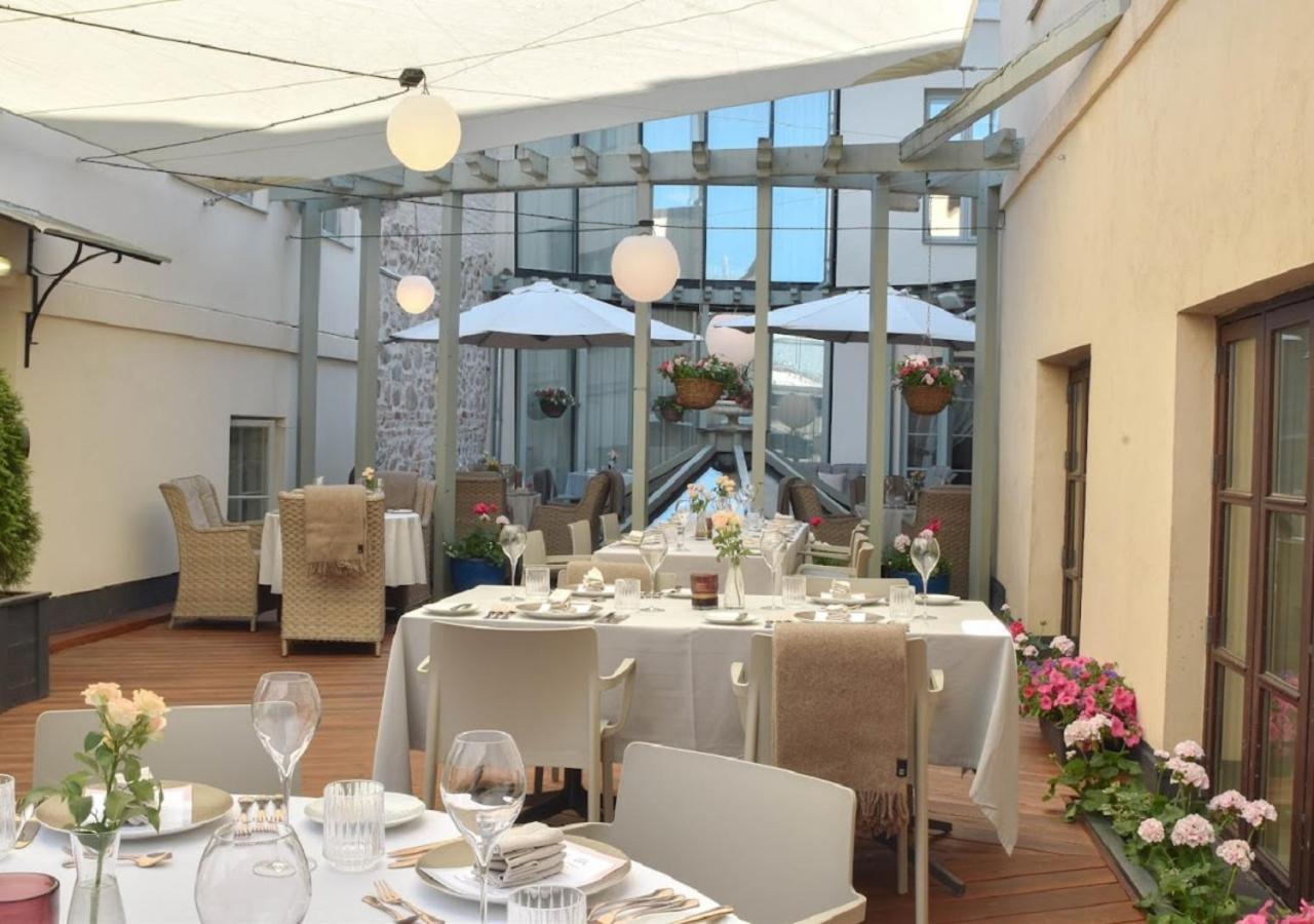 Antonius Hotel Тарту Экстерьер фото