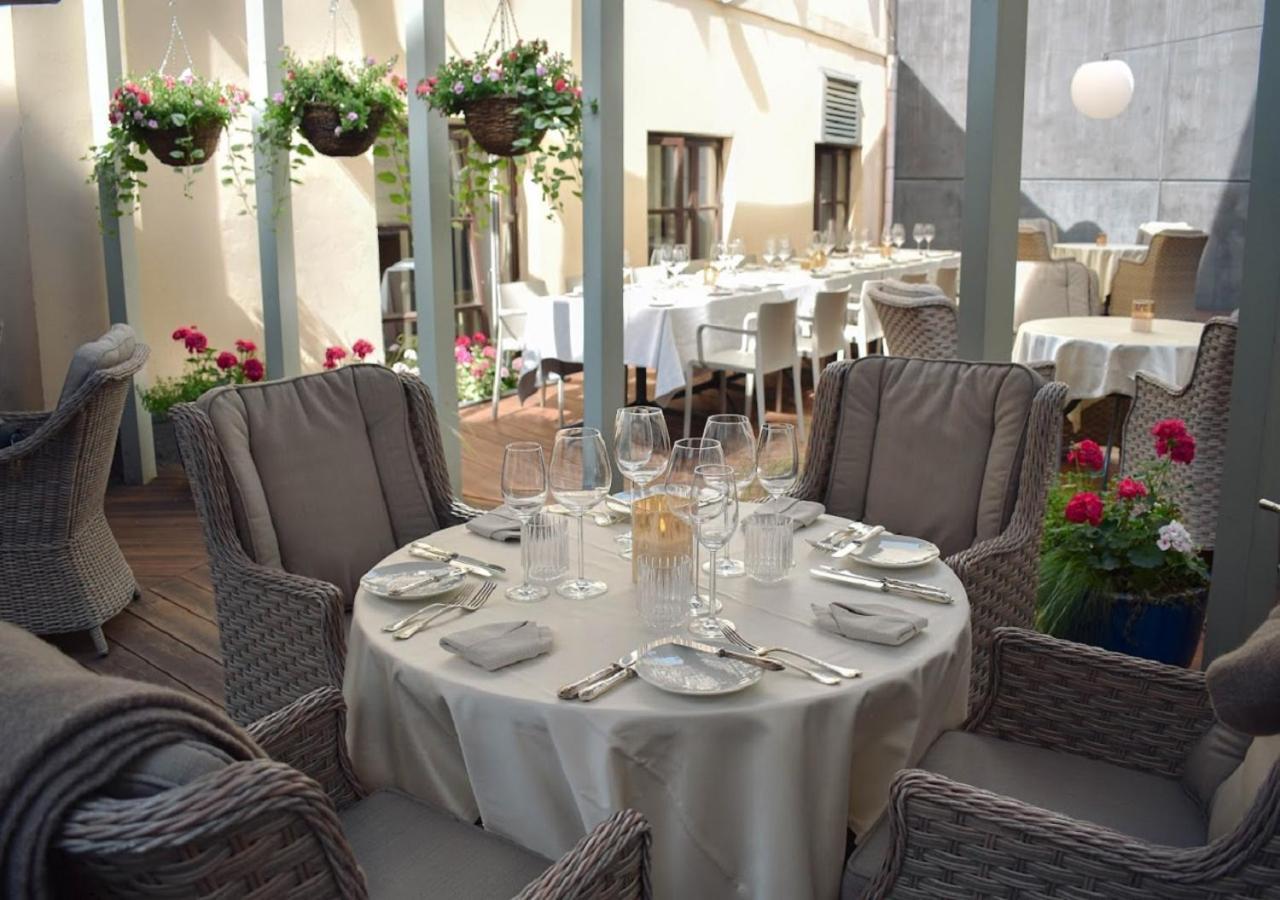 Antonius Hotel Тарту Экстерьер фото