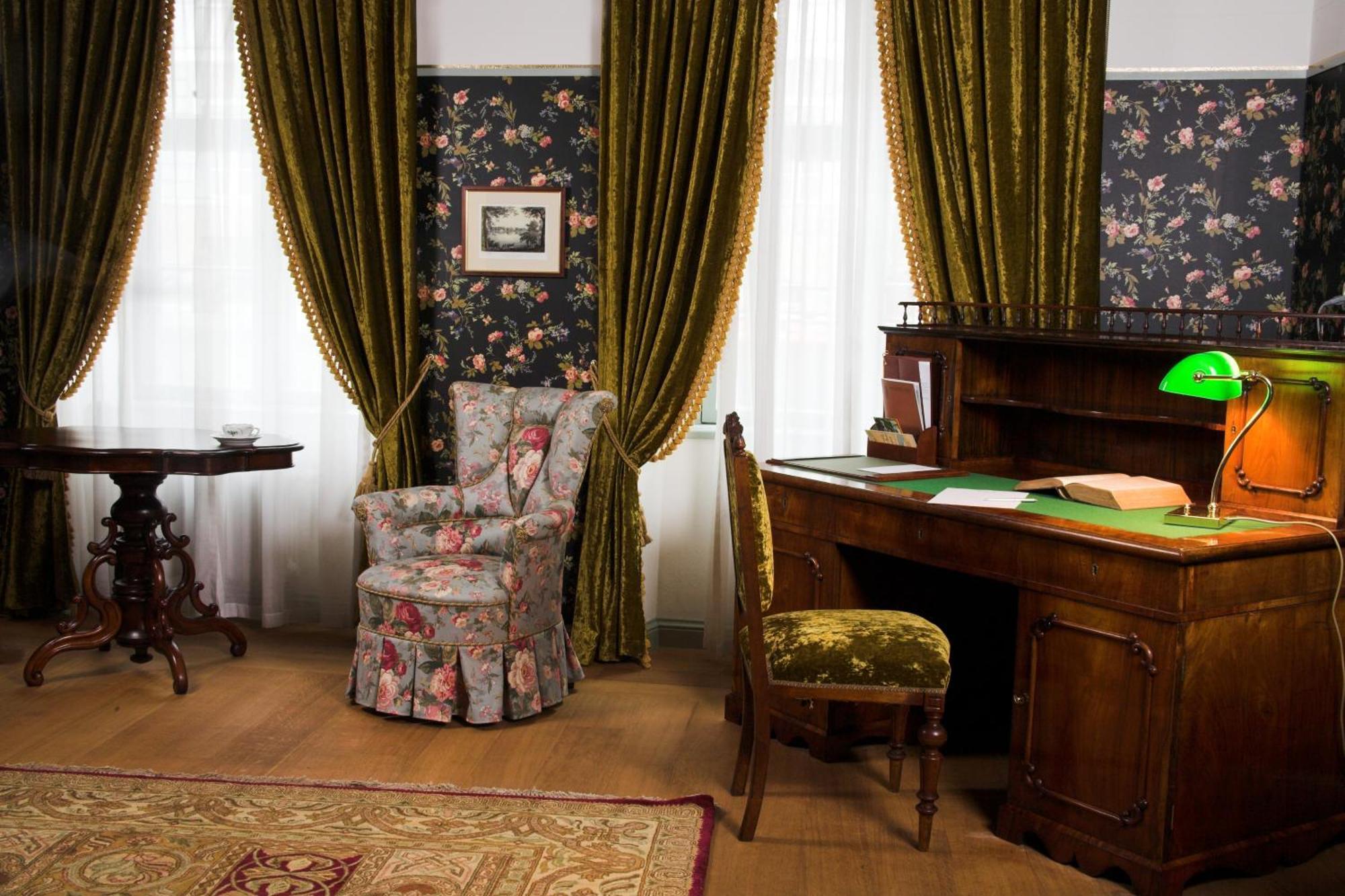 Antonius Hotel Тарту Экстерьер фото