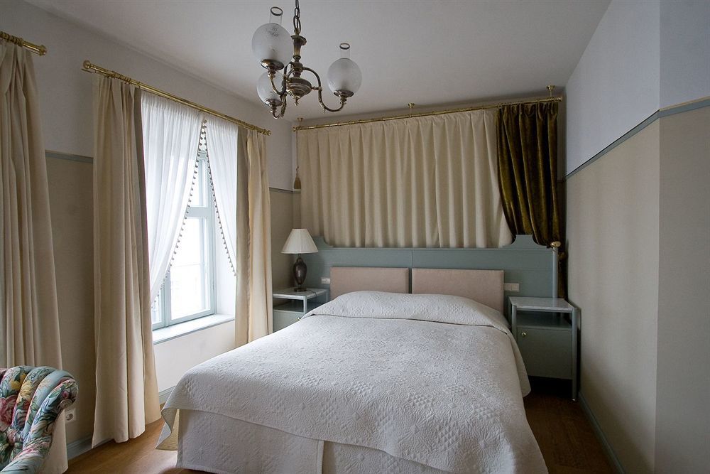 Antonius Hotel Тарту Экстерьер фото